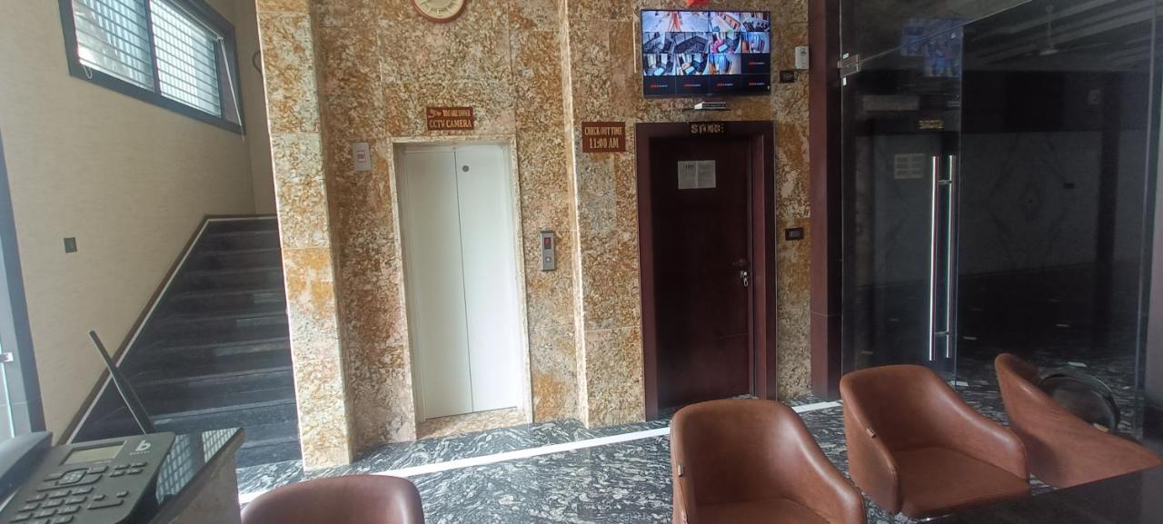 Hotel Sadhana Palace 마투라 외부 사진